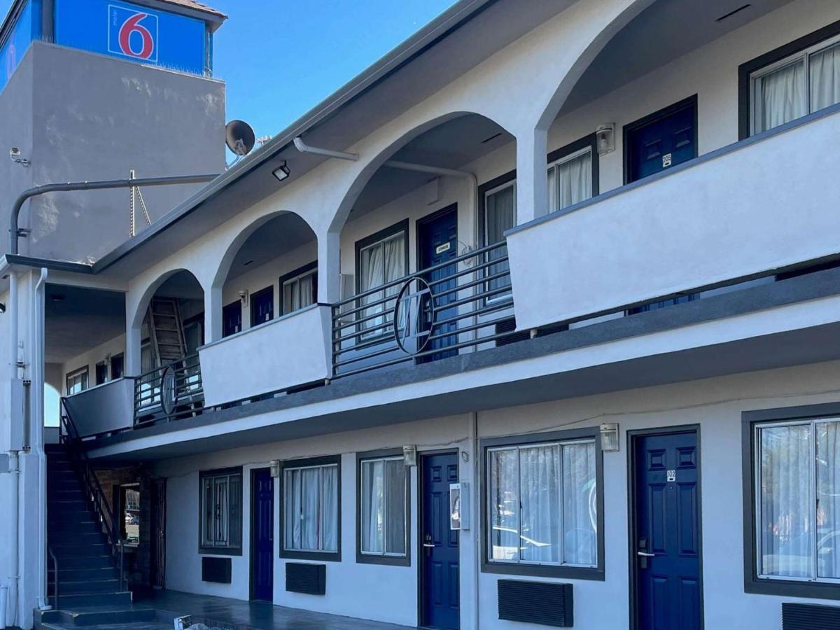 Motel 6 Richmond Ca Civic Center Exteriér fotografie